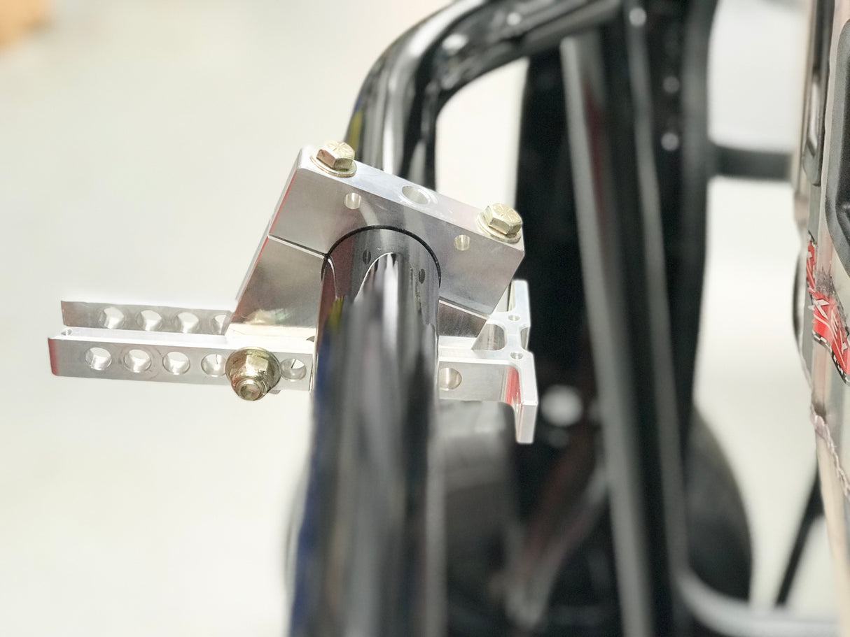 upper seat mount installed at shortest distance